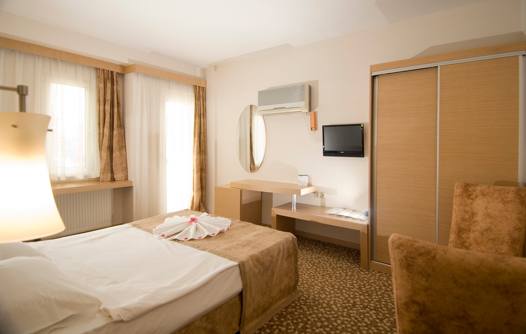 Lycus River Termal Otel 