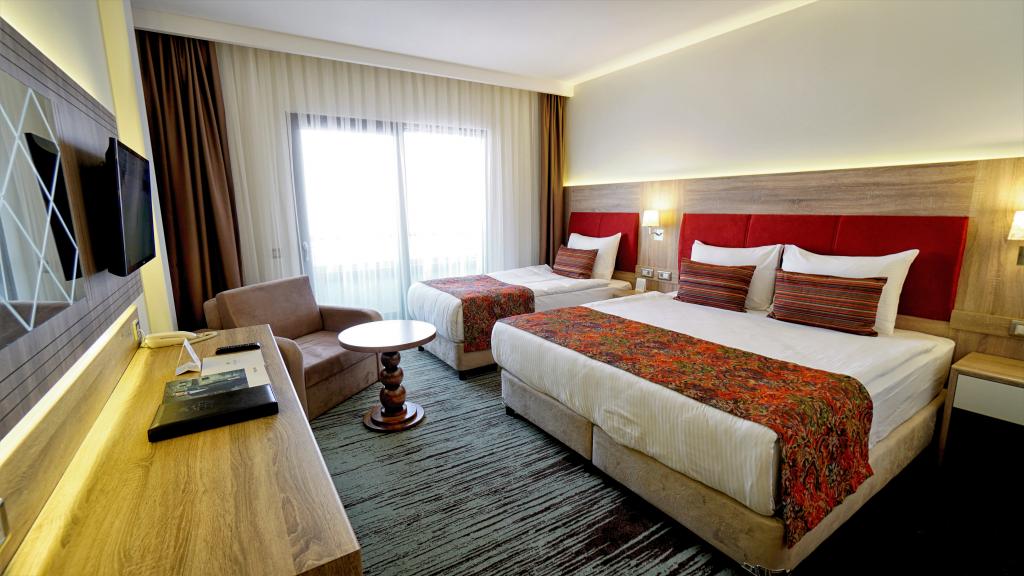 Orkis Palace Thermal Hotel