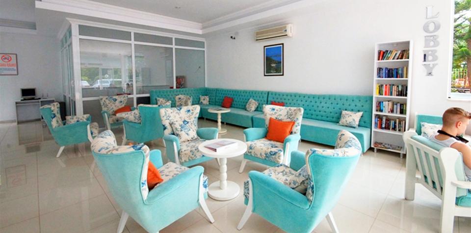 Karbel Beach Hotel 