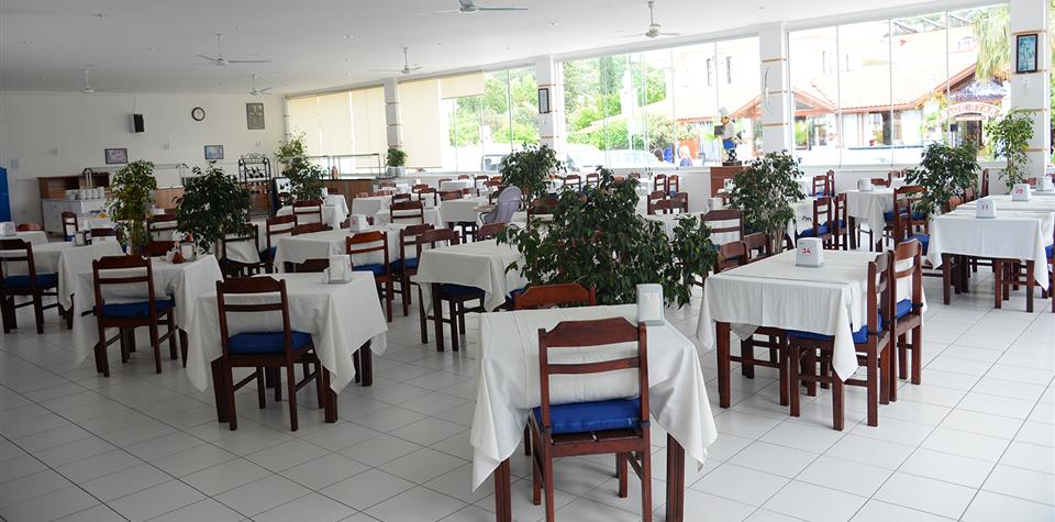 Karbel Beach Hotel 