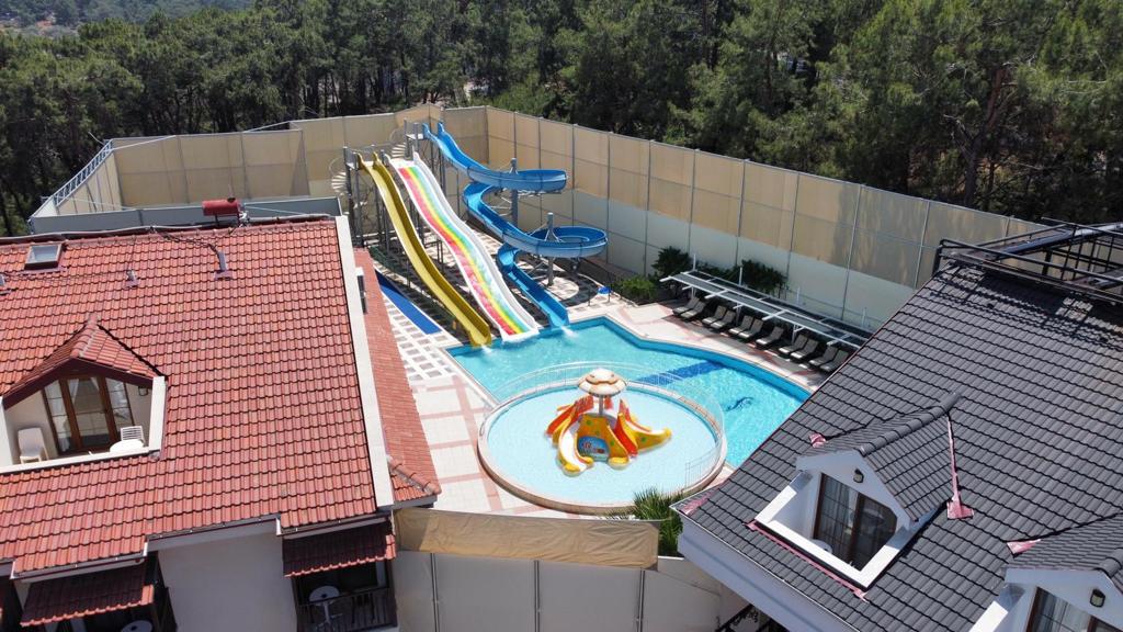 Telmessos Neva Hotel 