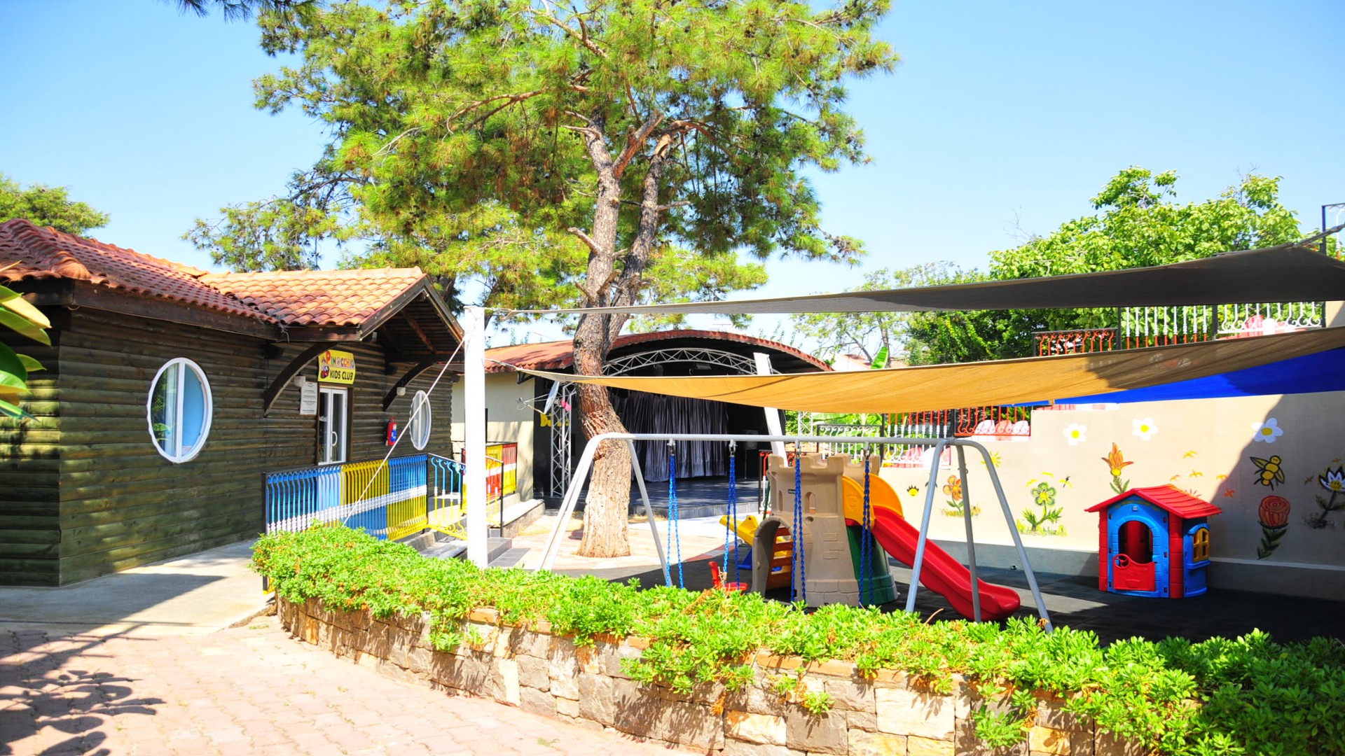 Telmessos Neva Hotel 