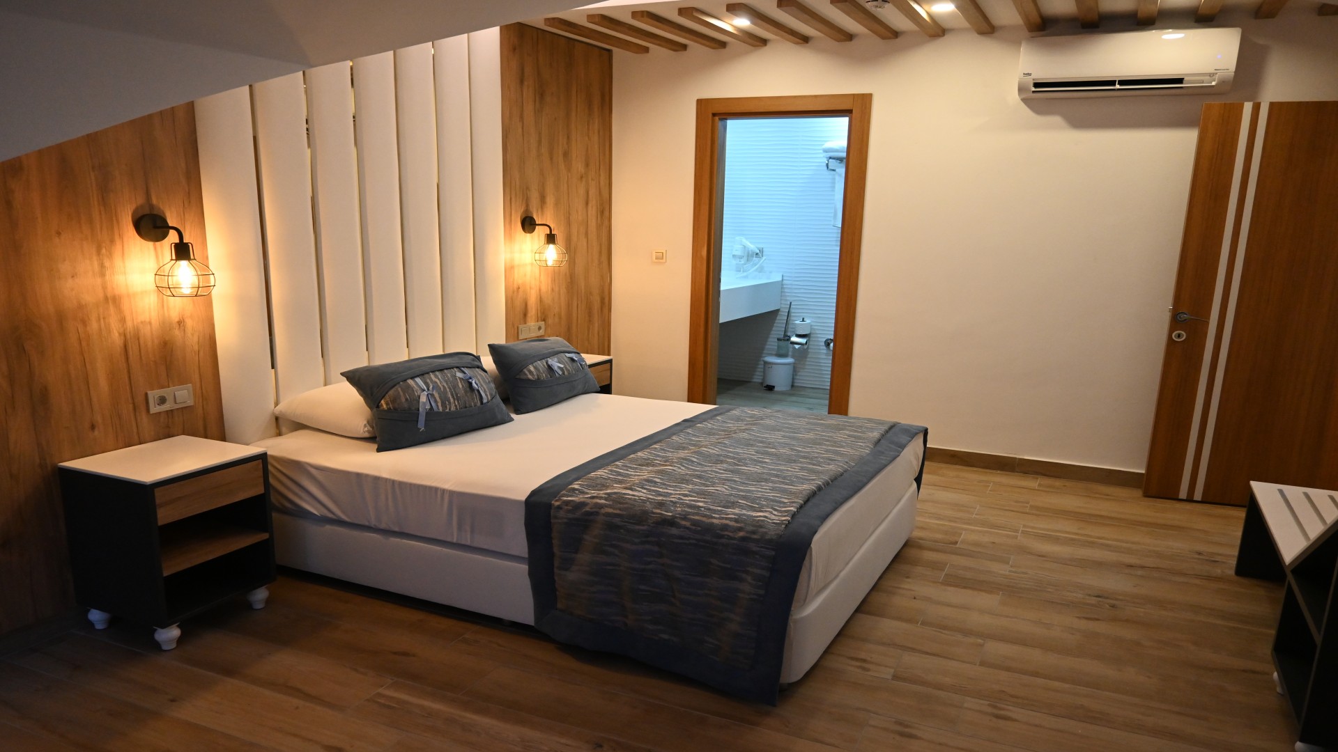 Telmessos Neva Hotel 