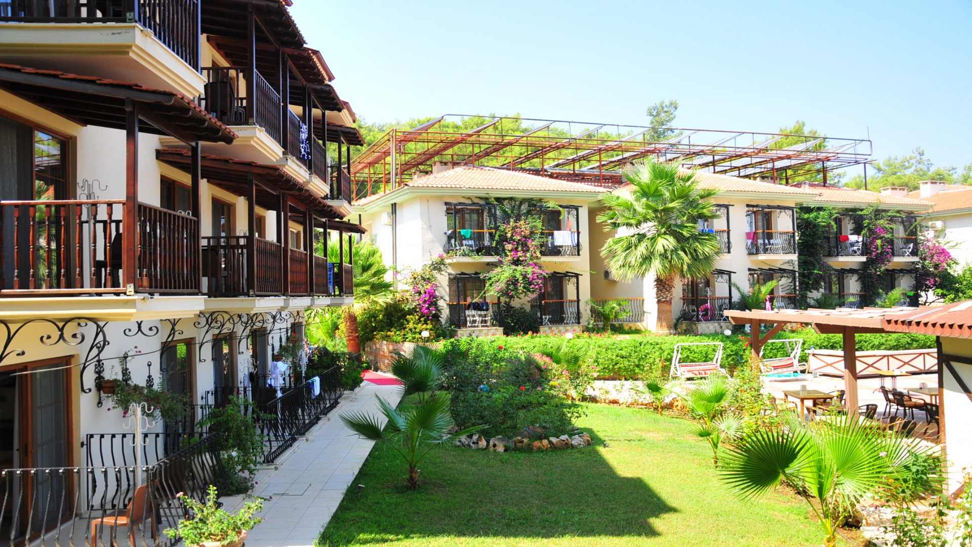 Telmessos Neva Hotel 