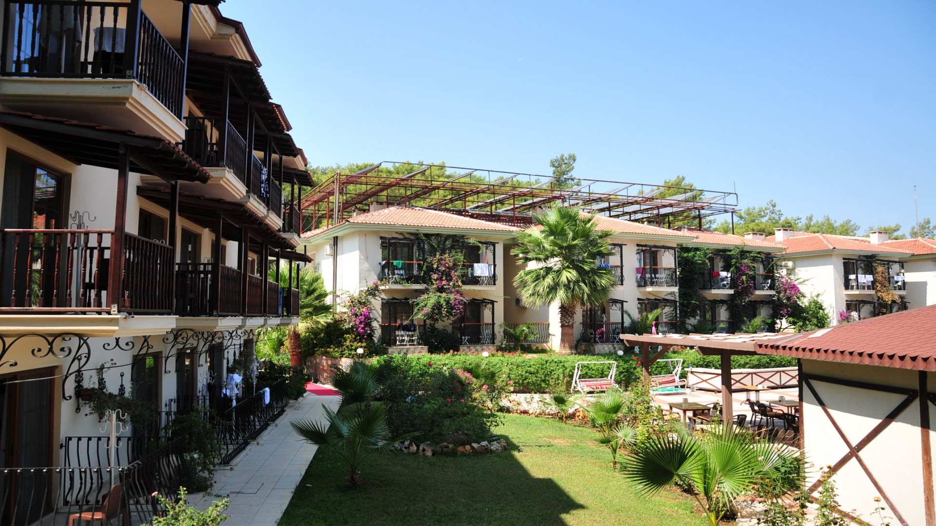 Telmessos Neva Hotel 