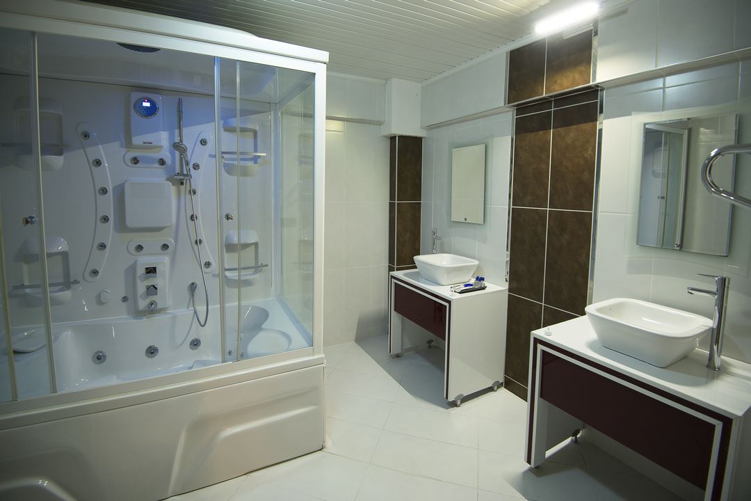 MCG MARBLE HOTEL