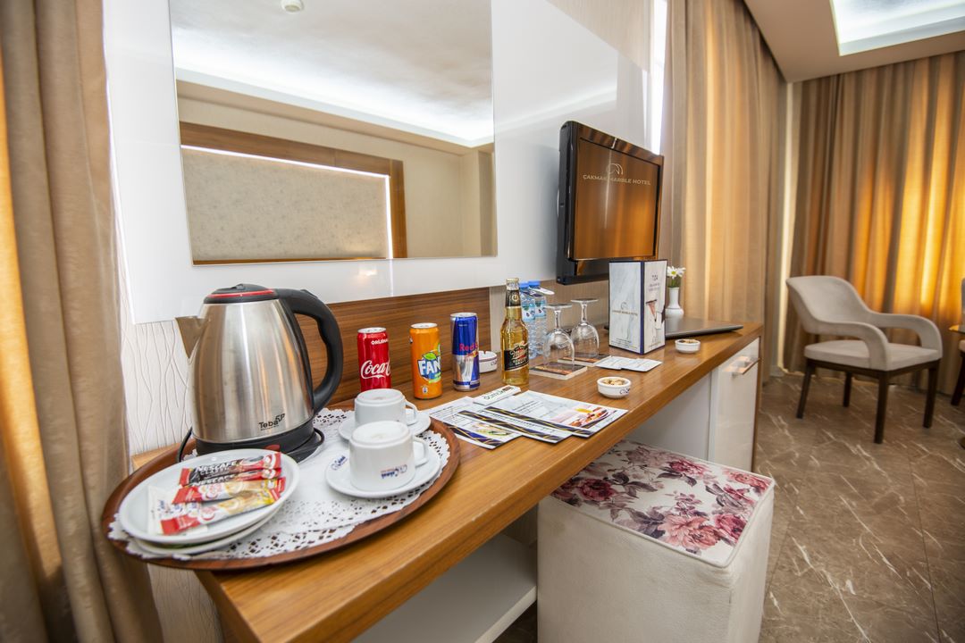 MCG MARBLE HOTEL