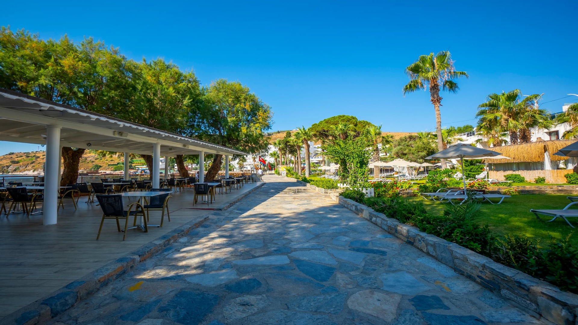 Azka Otel