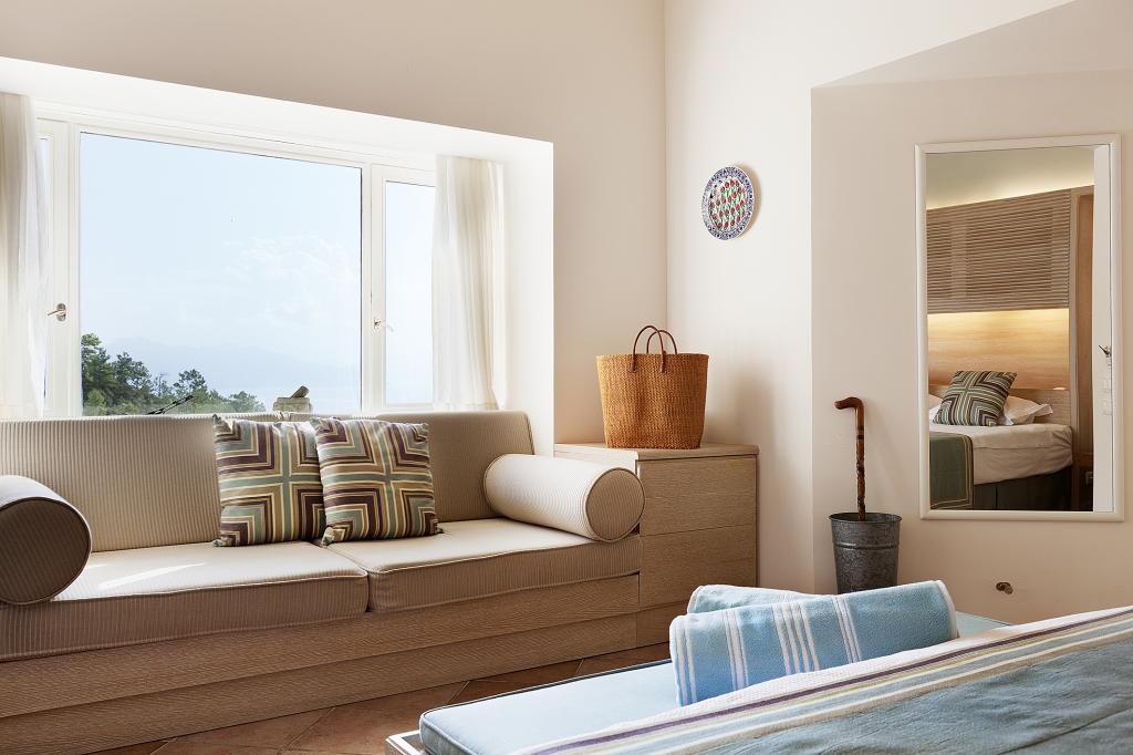 DIONYSOS VILLAGE HOTEL