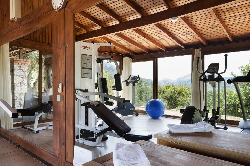 DIONYSOS VILLAGE HOTEL