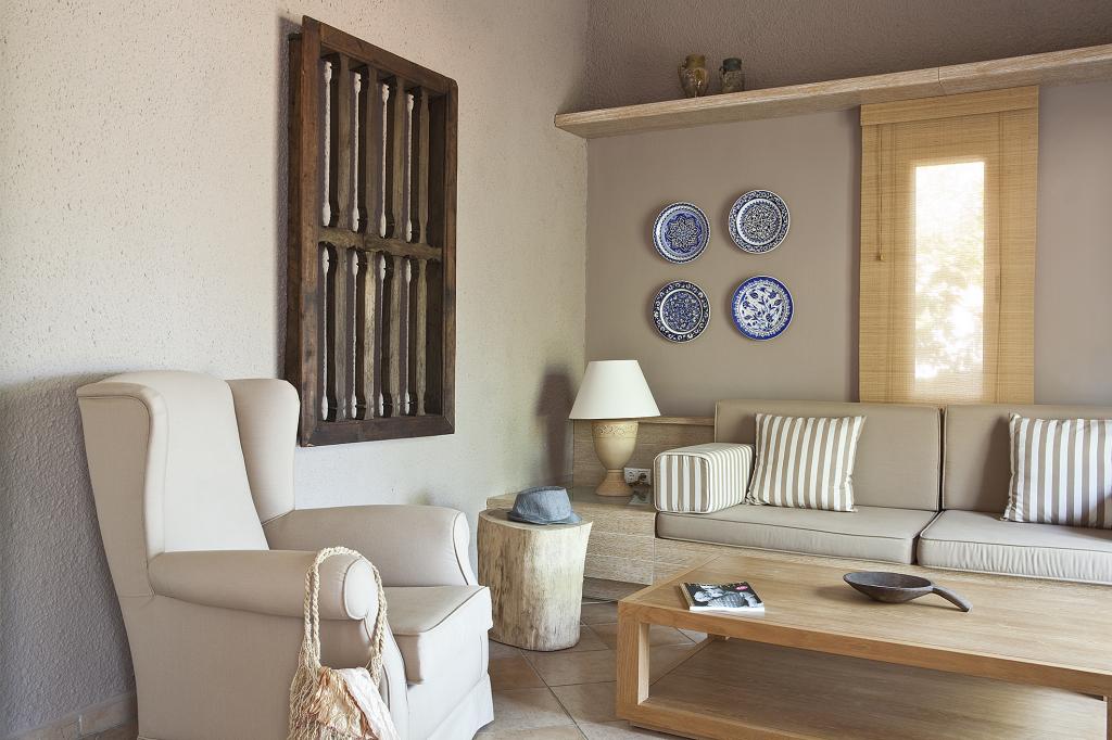 DIONYSOS VILLAGE HOTEL