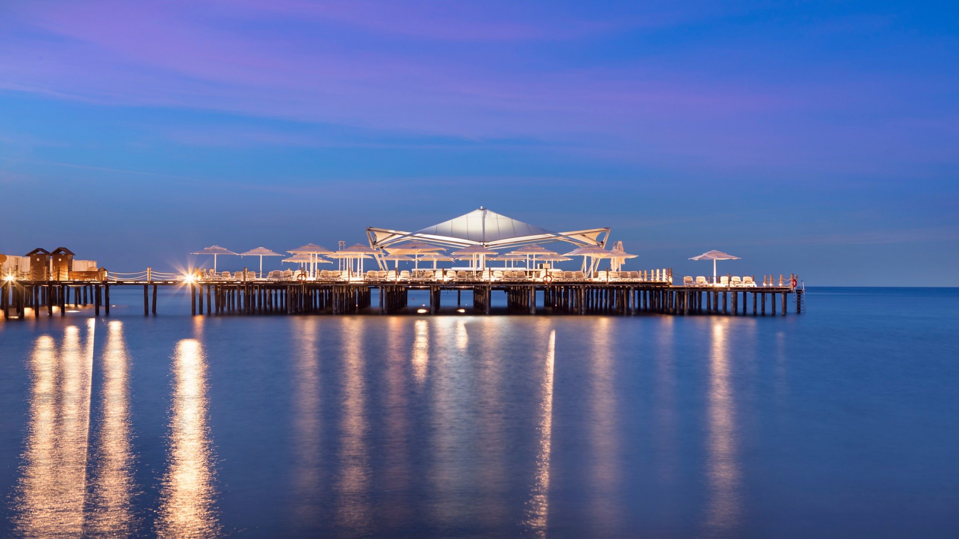 Elexus Hotel Resort & Casino & Spa