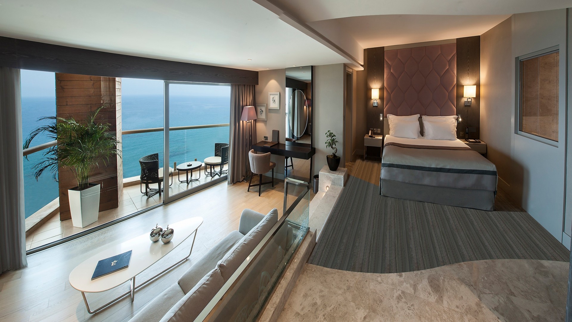 Elexus Hotel Resort & Casino & Spa