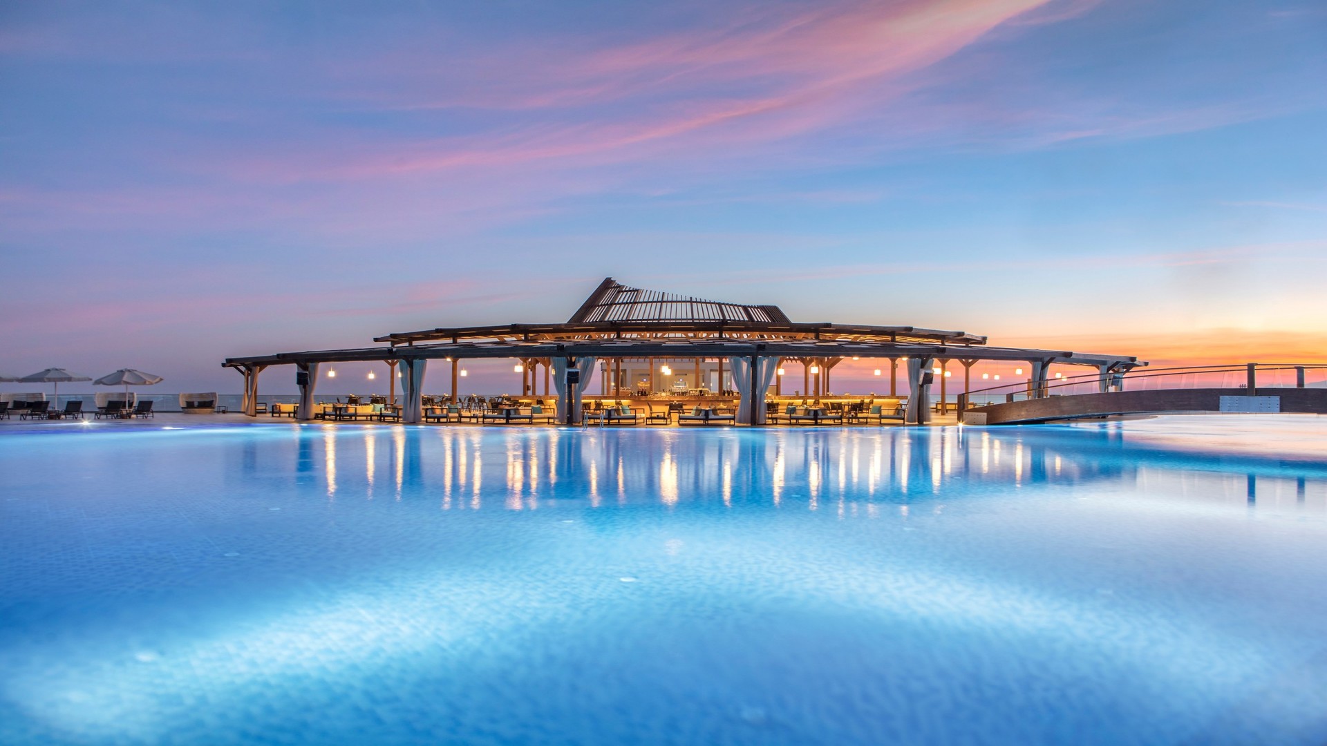 Elexus Hotel Resort & Casino & Spa