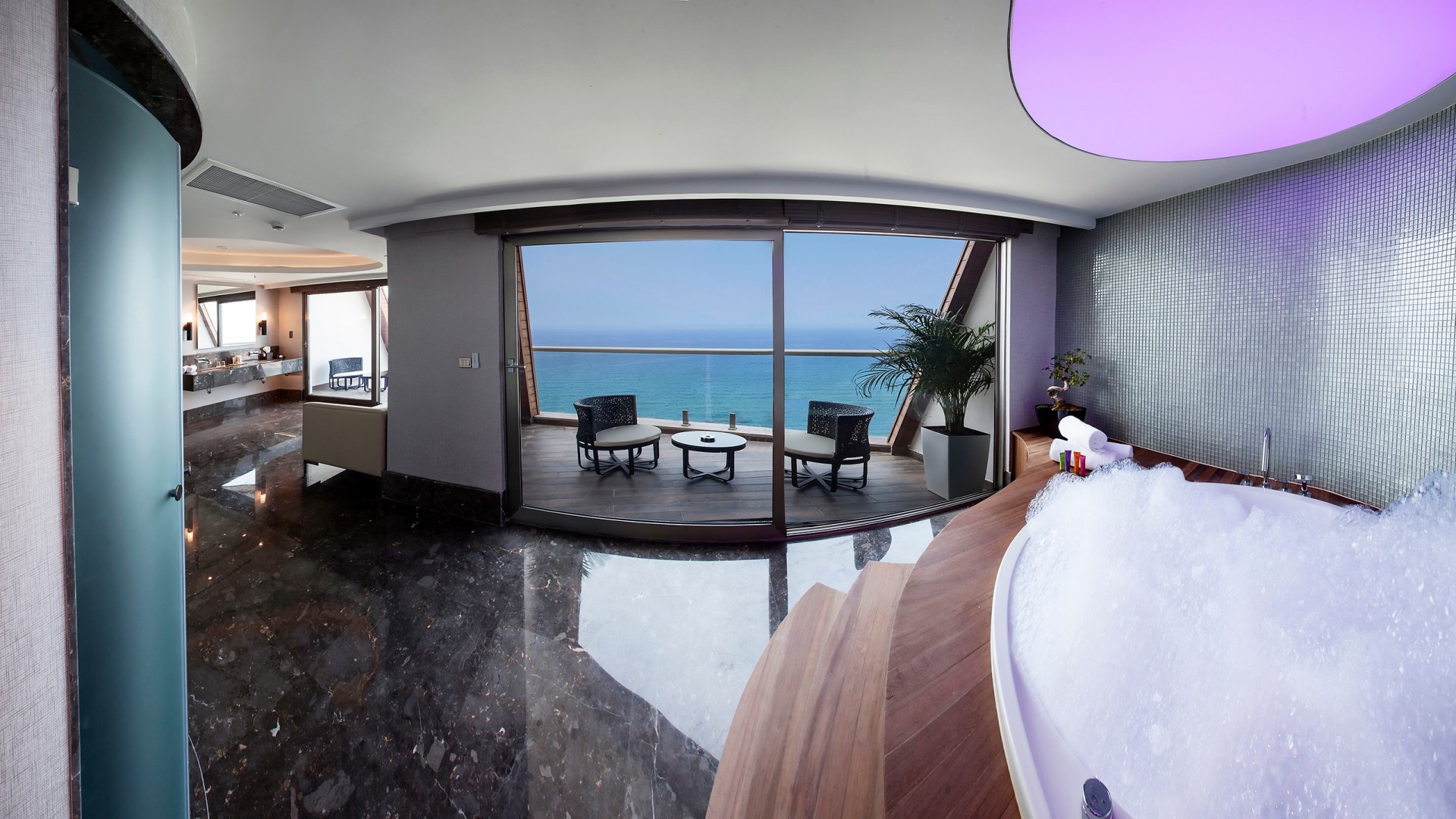 Elexus Hotel Resort & Casino & Spa