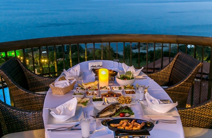 Merit Crystal Cove Hotel & Casino