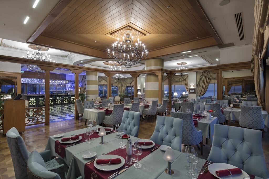 Merit Royal Premium Hotel & Casino