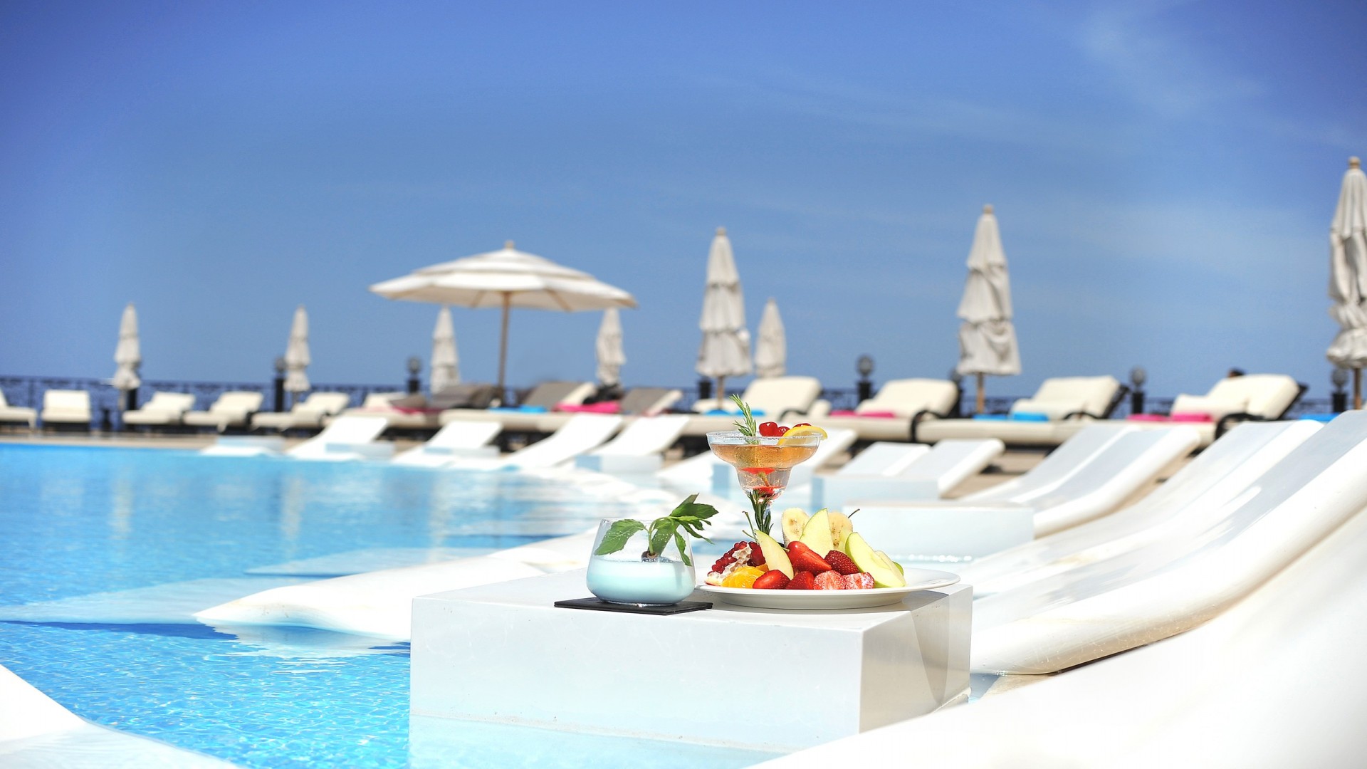 Les Ambassadeurs Hotel & Casino