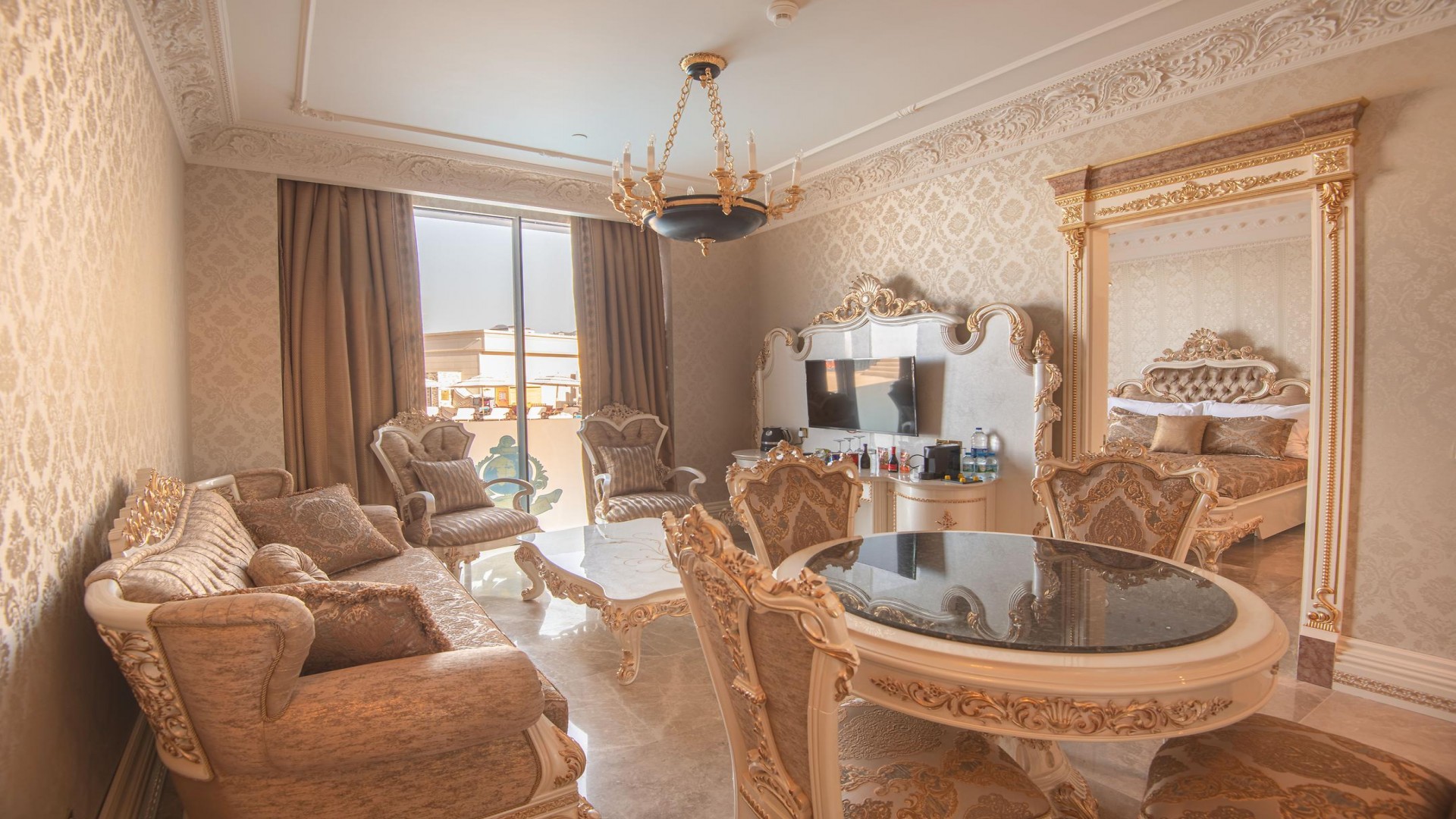 Les Ambassadeurs Hotel & Casino