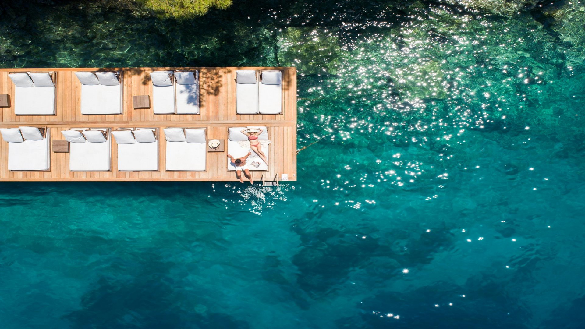 Hillside Beach Club