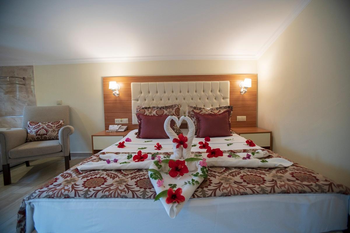 Suncity Hotel & Beach Club