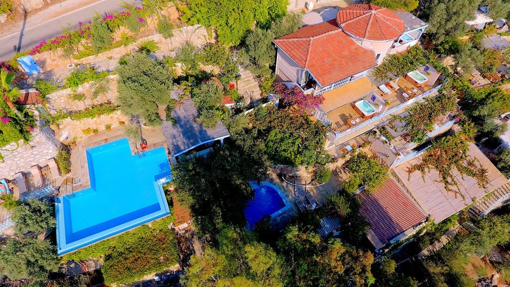 Beyaz Yunus Hotel