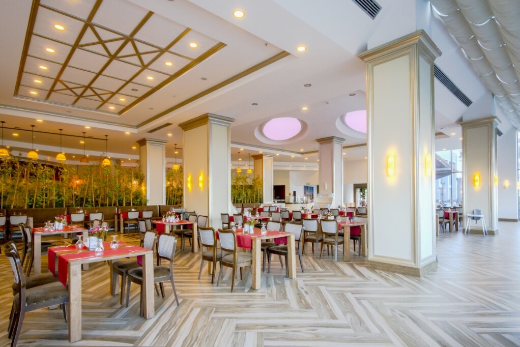 Royal Teos Thermal Resort Clinic & Spa