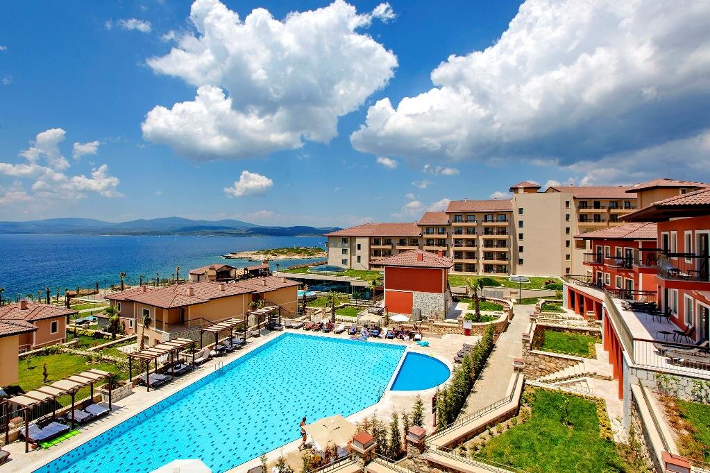 Royal Teos Thermal Resort Clinic & Spa