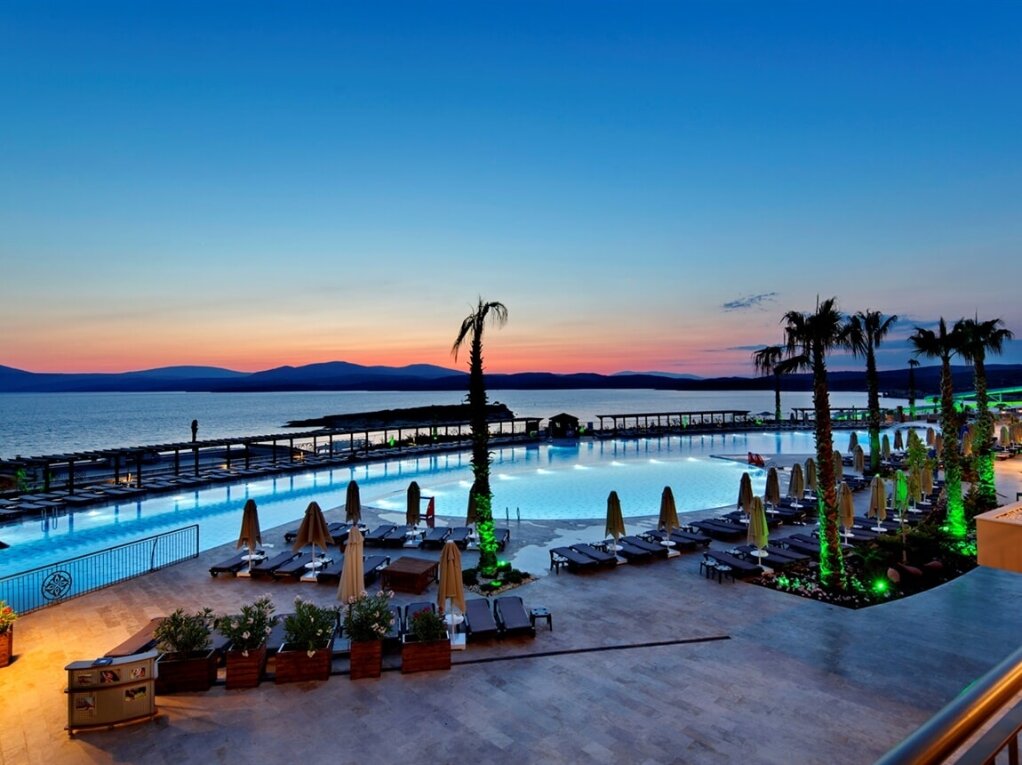 Royal Teos Thermal Resort Clinic & Spa
