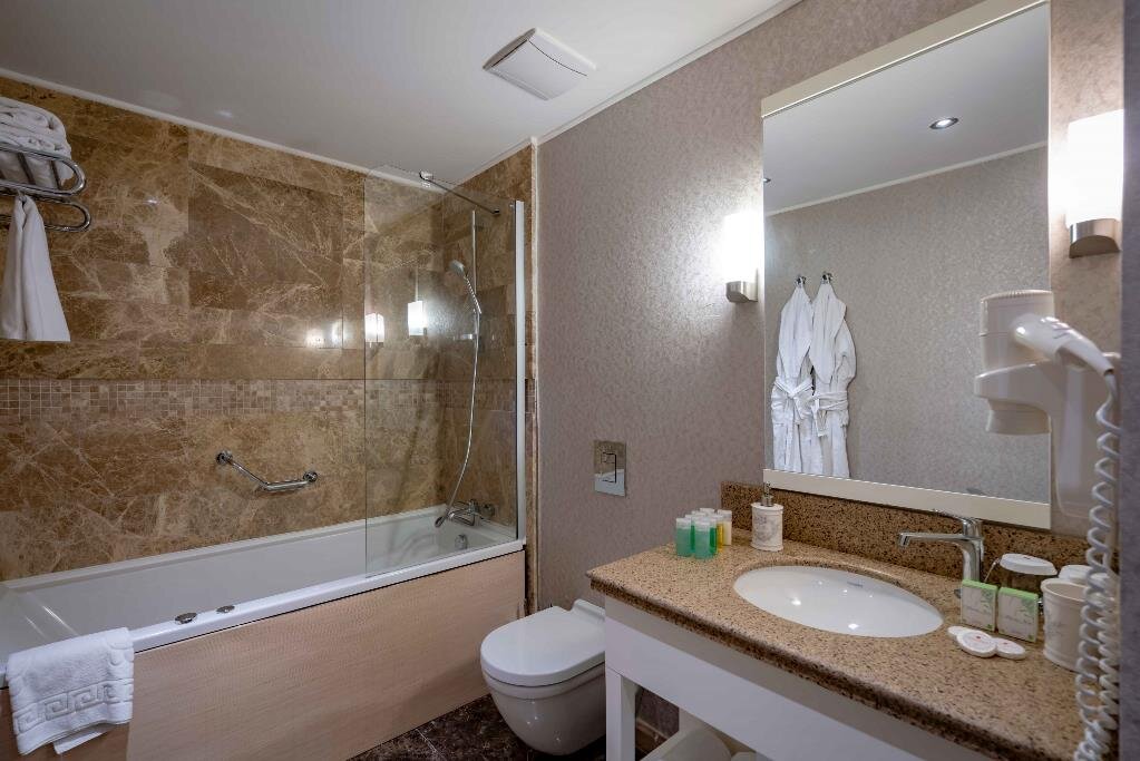 Royal Teos Thermal Resort Clinic & Spa