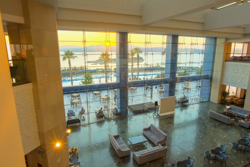 Royal Teos Thermal Resort Clinic & Spa